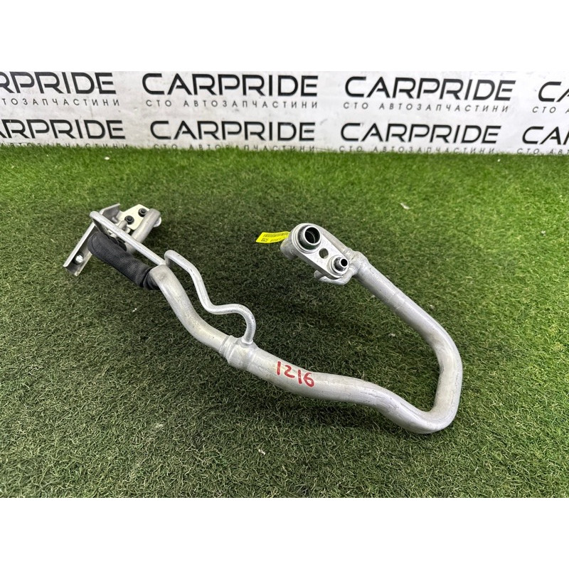 Трубка кондиционера (отопление и кондиционирование) Jeep Grand Cherokee WK2 2018 3.6 68217214AD