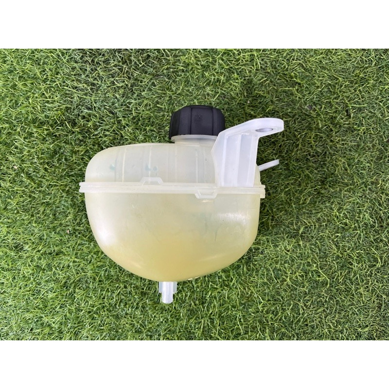 Бачок расширительный (система охлаждения) Nissan Rogue T33 2023 1.5 KR15DDT 217106RC0A