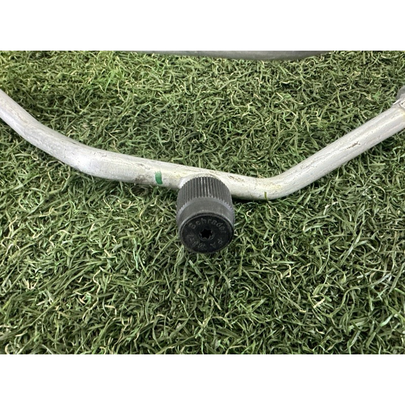 Трубка кондиционера (отопление и кондиционирование) AUDI A8 D4 2011 4.2 CDRA 4H1260713N