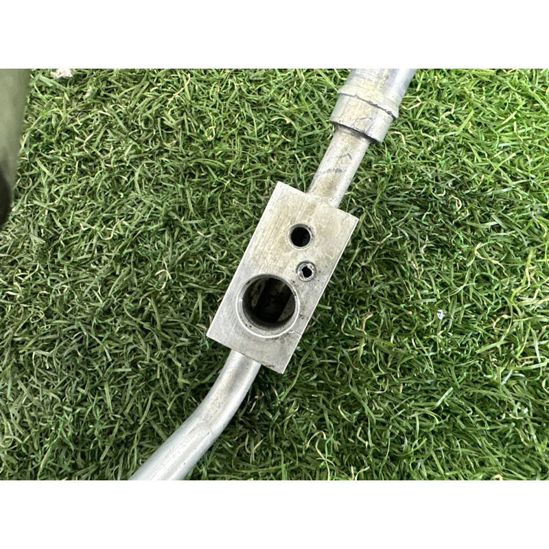 Трубка кондиционера (отопление и кондиционирование) AUDI A8 D4 2011 4.2 CDRA 4H1260713N