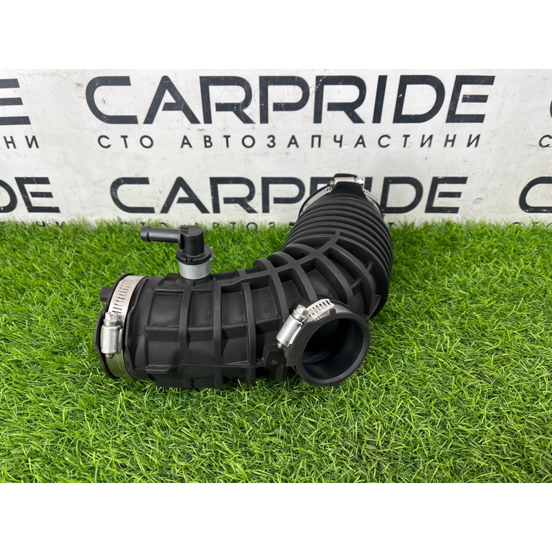 Патрубок воздушного фильтра (впускная система) Nissan Rogue T33 2023 1.5 KR15DDT 165786RC1B