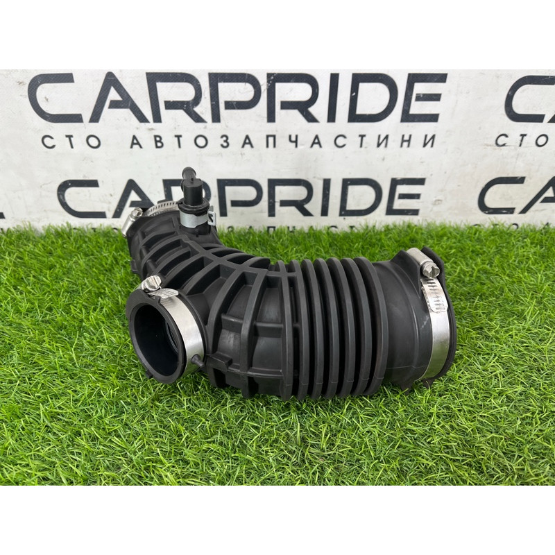 Патрубок воздушного фильтра (впускная система) Nissan Rogue T33 2023 1.5 KR15DDT 165786RC1B