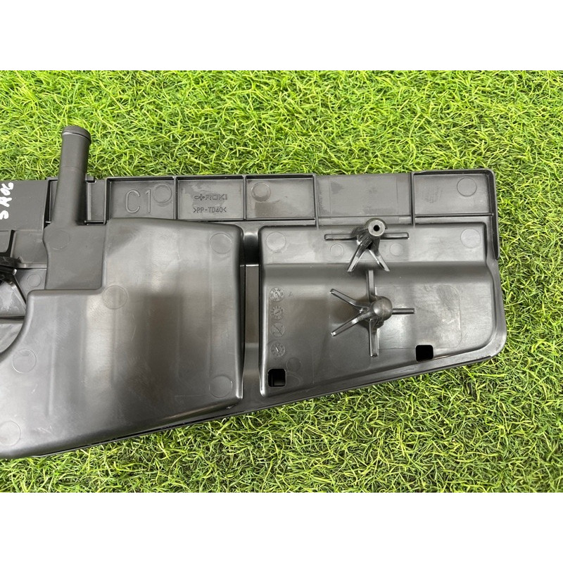 Резонатор воздушный (впускная система) Nissan Rogue T33 2023 1.5 KR15DDT 165856RC1B