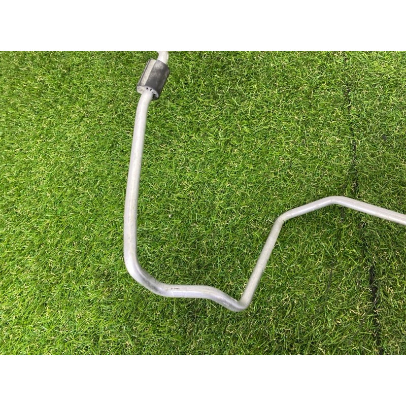 Трубка кондиционера (отопление и кондиционирование) AUDI A4 B8 2014 2.0 TFSI 8T0260710F