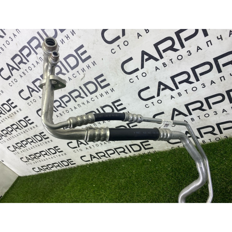 Трубка кондиционера (отопление и кондиционирование) LAND ROVER Range Rover L405 2016 5.0 LR050807