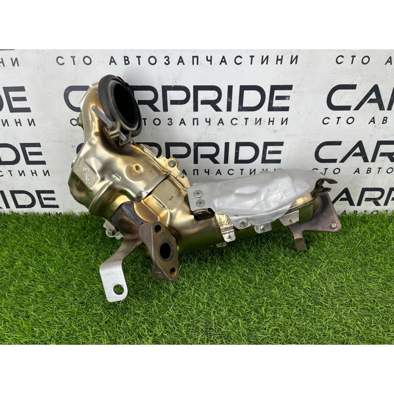 Коллектор выпускной (выпускная система) Nissan Rogue T33 2023 1.5 KR15DDT 208A26UF0A