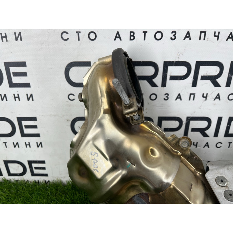 Коллектор выпускной (выпускная система) Nissan Rogue T33 2023 1.5 KR15DDT 208A26UF0A