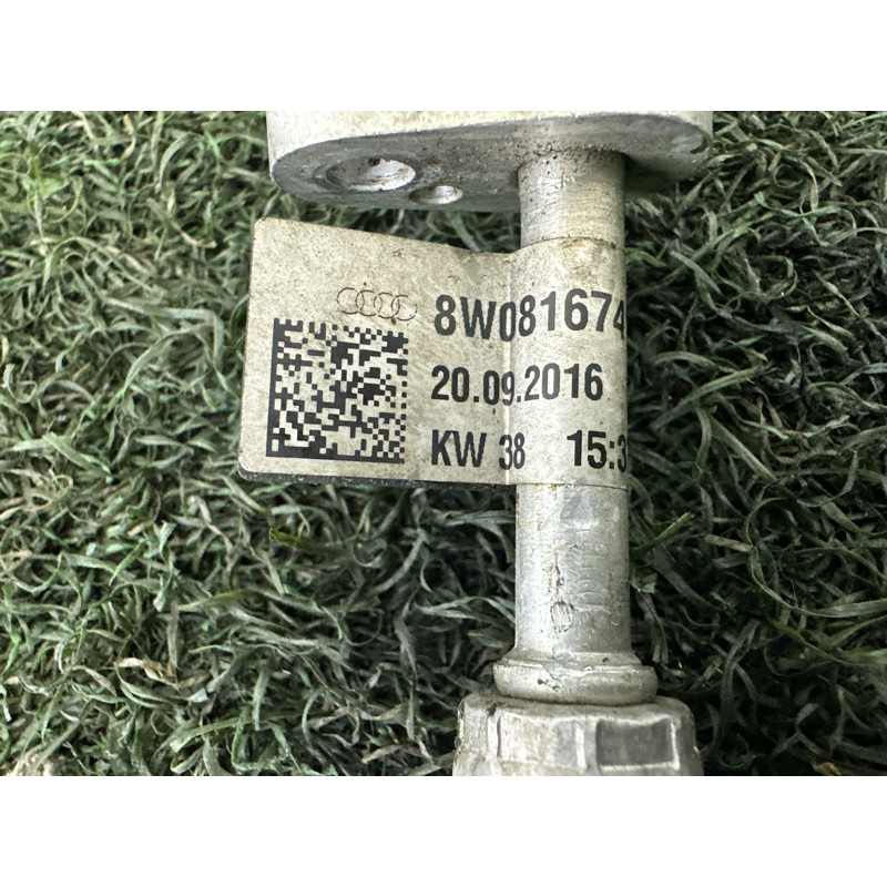 Трубка кондиціонера (обігрів та кондиціювання) AUDI A4 B9 2017 2.0 TFSI 8W0816741AK