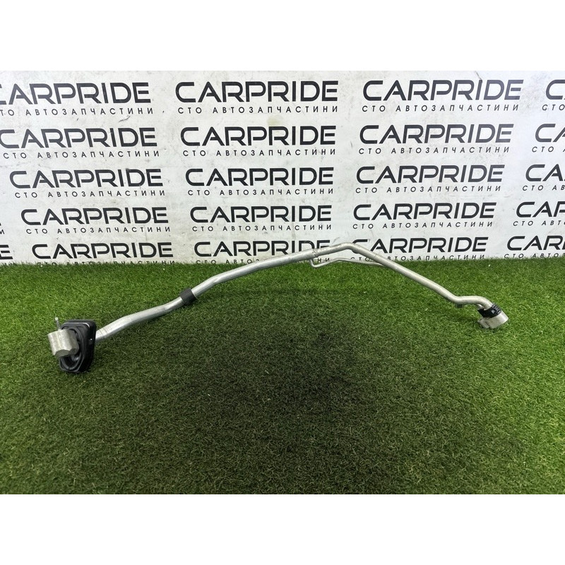 Трубка кондиціонера (обігрів та кондиціювання) AUDI A4 B9 2017 2.0 TFSI 8W0816738Q