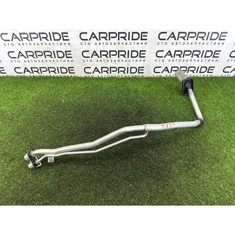 Трубка кондиціонера (обігрів та кондиціювання) AUDI A4 B9 2017 2.0 TFSI 8W0816738Q