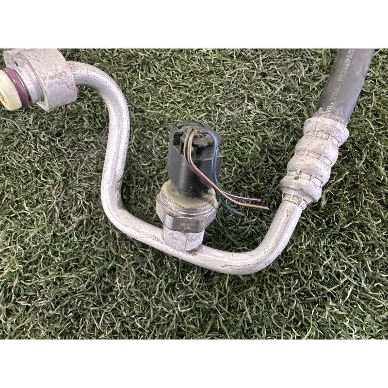 Трубка кондиционера (отопление и кондиционирование) BMW X5 F15 2015 4.4 64506842308