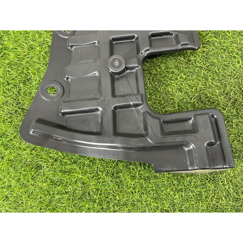 Защита двигателя (кузов и элементы) Nissan Rogue T33 2023 1.5 KR15DDT 648396RR0A