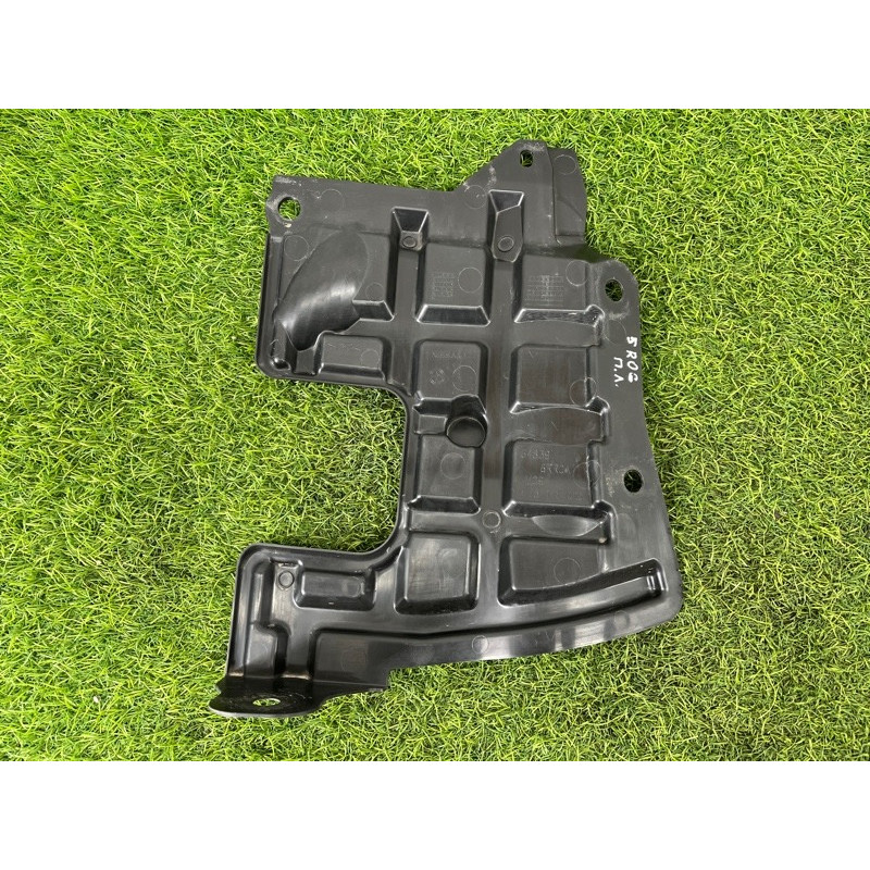 Защита двигателя (кузов и элементы) Nissan Rogue T33 2023 1.5 KR15DDT 648396RR0A