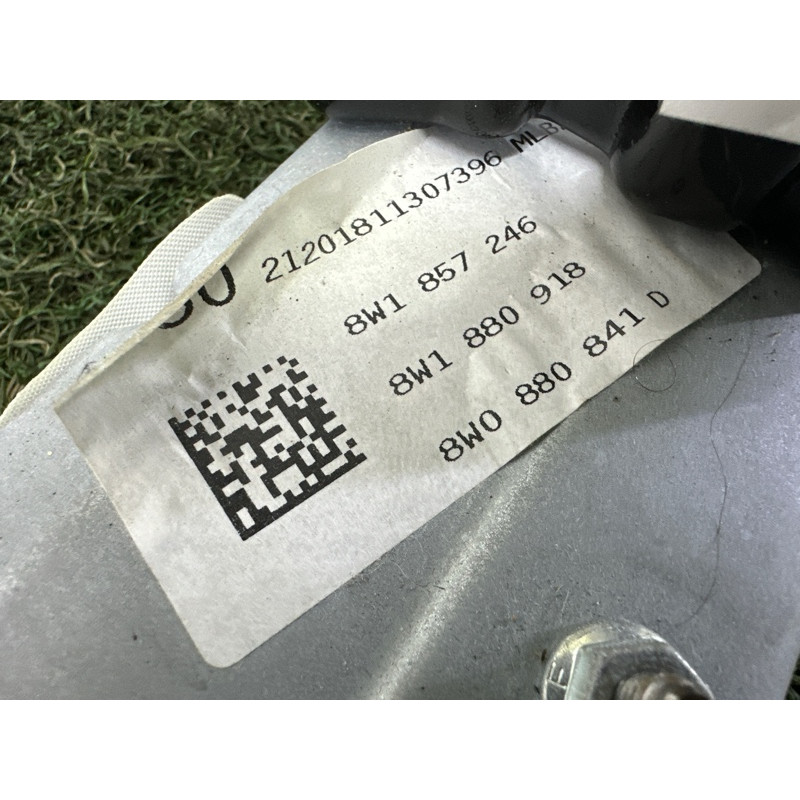 Airbag коленей (airbag / безопасность) AUDI A4 B9 2018 2.0 DBPA 8W0880841D