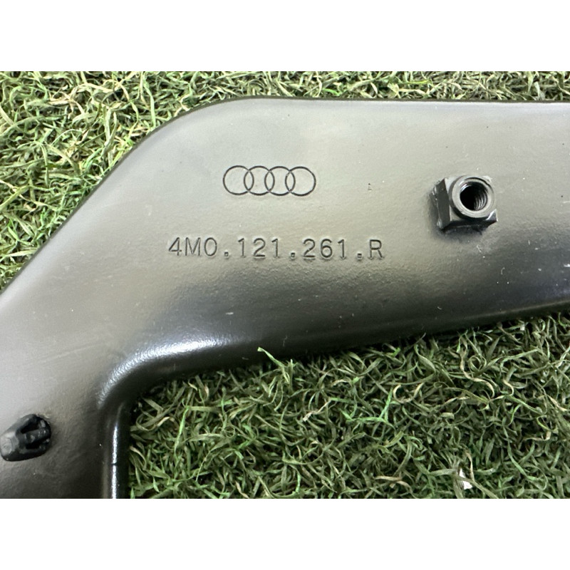 Кронштейн радиатора (кузов и элементы) AUDI Q7 4M 2017 3.0 CREC 4M0121261R
