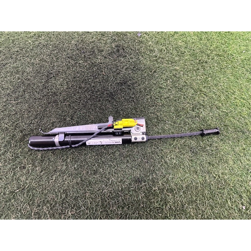 Пиропатрон (airbag / безопасность) AUDI Q7 4M 2017 3.0 CREC 4M0857619A