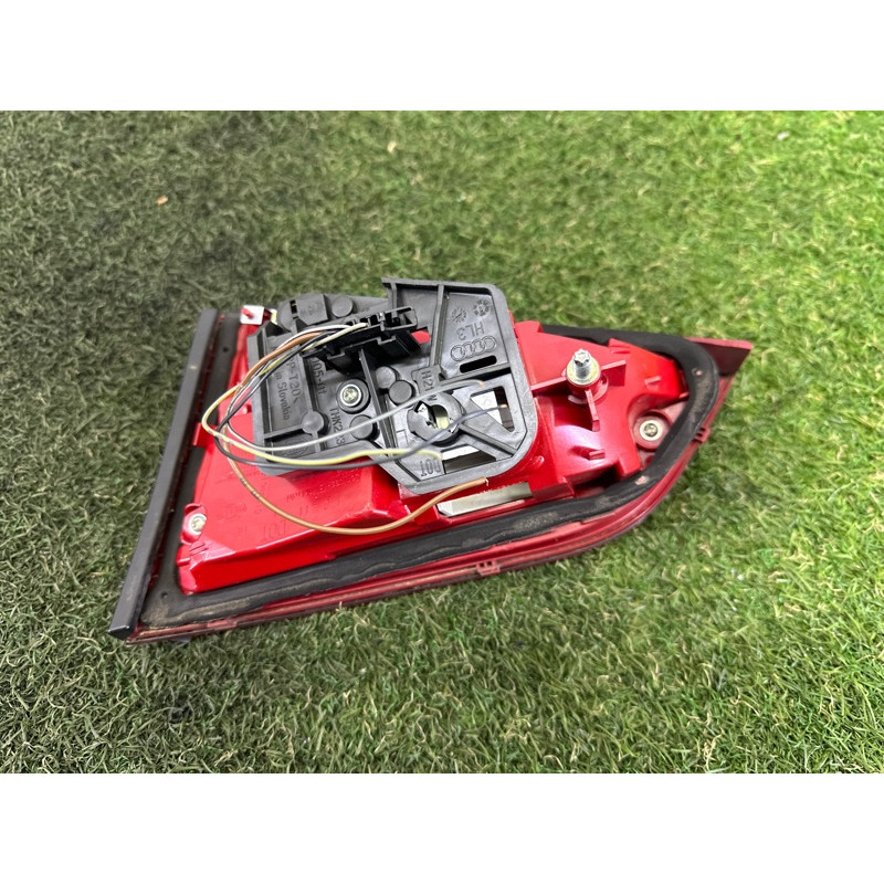 Задний фонарь (оптика) AUDI A4 B8 2010 2.0 CAEB 8K5945093K