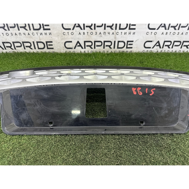 Решітка радіатора (наружные элементы кузова) LAND ROVER RANGE ROVER Sport L494 2016 3.0 Diesel LR054766