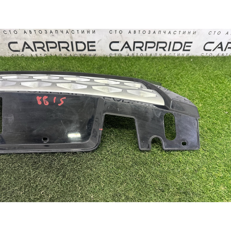 Решітка радіатора (наружные элементы кузова) LAND ROVER RANGE ROVER Sport L494 2016 3.0 Diesel LR054766