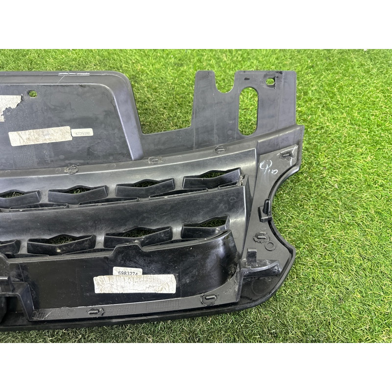 Решітка радіатора (наружные элементы кузова) LAND ROVER RANGE ROVER Sport L494 2016 3.0 Diesel LR054766