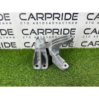 Подушка двигуна