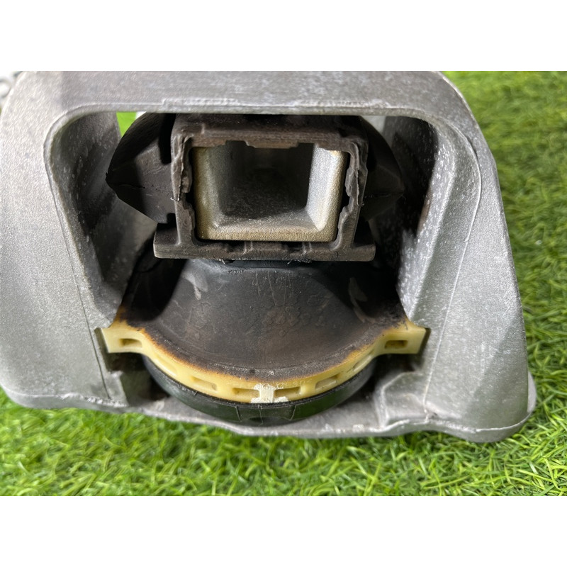 Подушка двигателя (двигатель и элементы) Nissan Rogue T33 2023 1.5 KR15DDT 112106RC0B