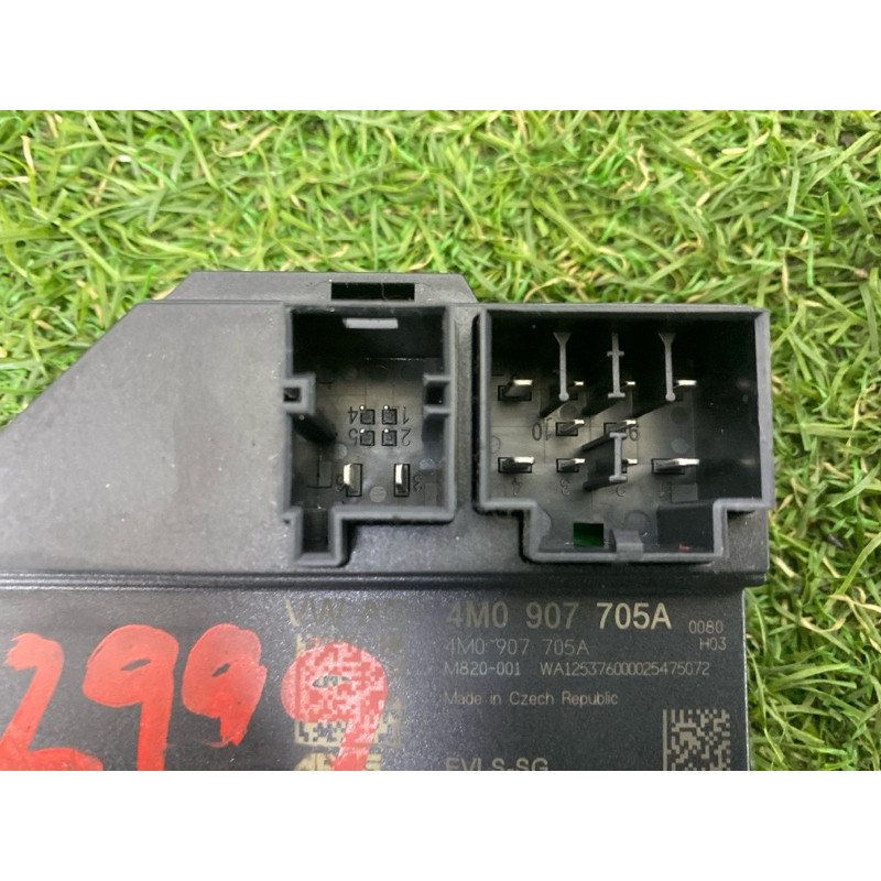 Блок управления рулевой колонки (электрика / блоки управления) AUDI Q7 4M 2017 3.0 CREC 4M0907705A