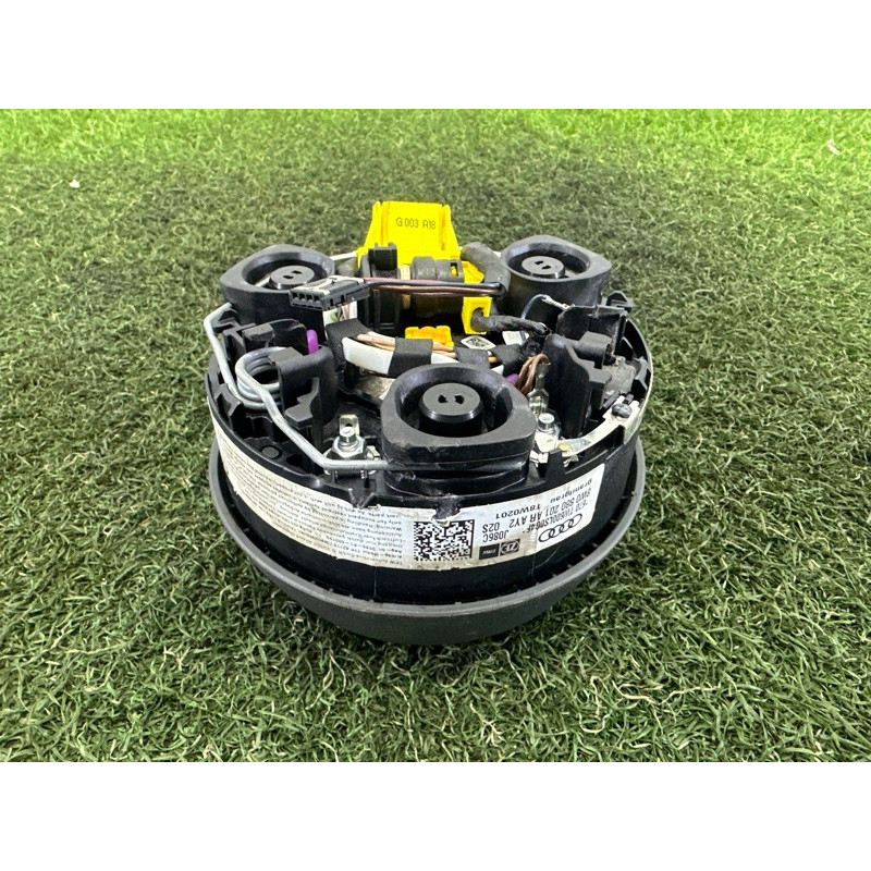 Airbag руля (airbag / безопасность) AUDI A4 B9 2018 2.0 DBPA 8W0880201ARAY2