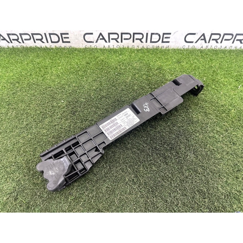 Кріплення радіатора (кузов і елементи) BMW X3 F25 2012 3.0 17117593838