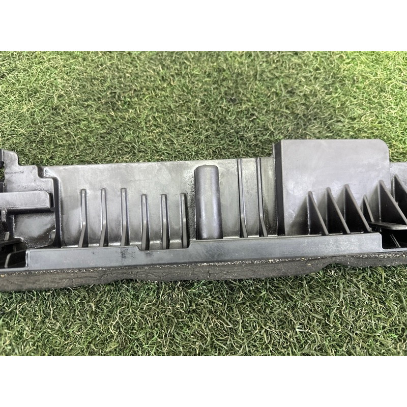 Кріплення радіатора (кузов і елементи) BMW X3 F25 2012 3.0 17117593838