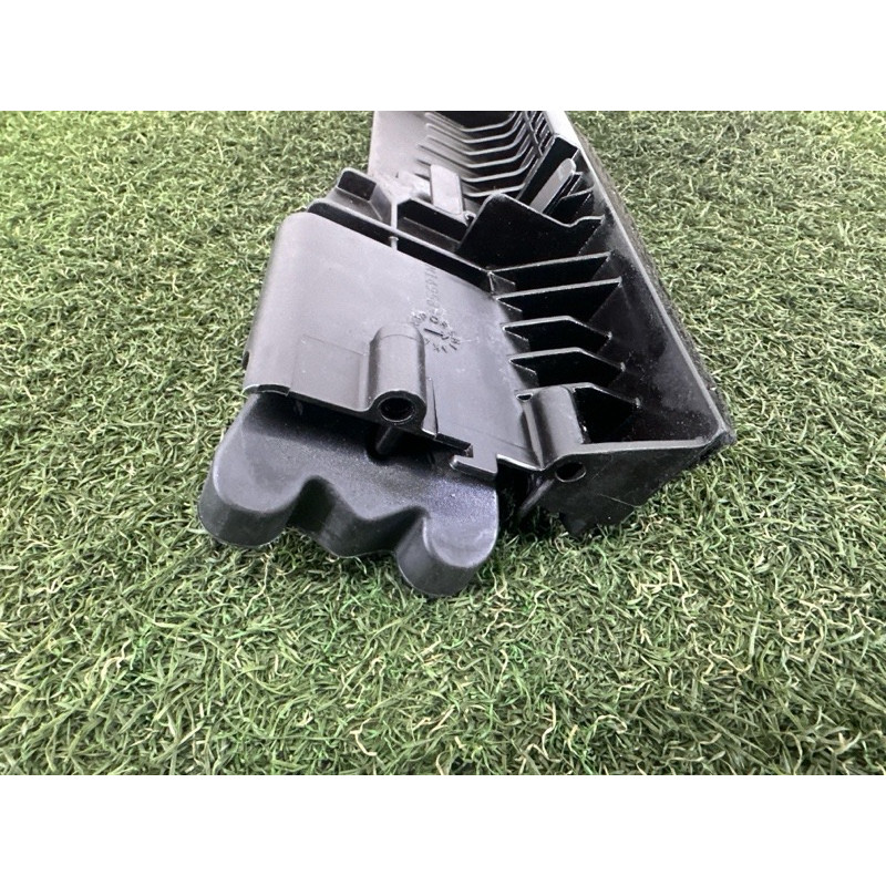 Кріплення радіатора (кузов і елементи) BMW X3 F25 2012 3.0 17117593838