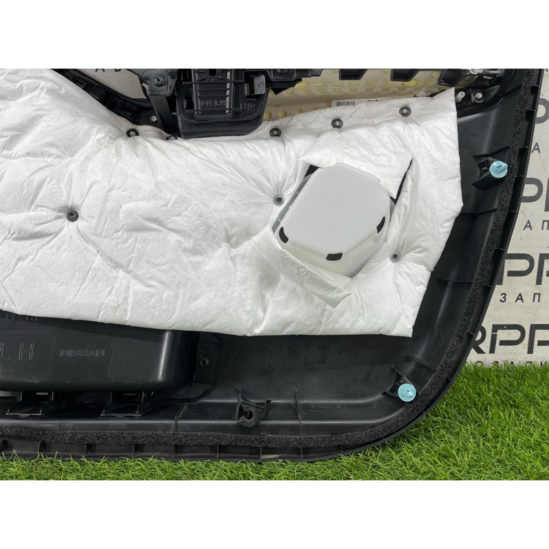 Дверна карта (салон) Nissan Rogue T33 2023 1.5 KR15DDT 809A16RR7A