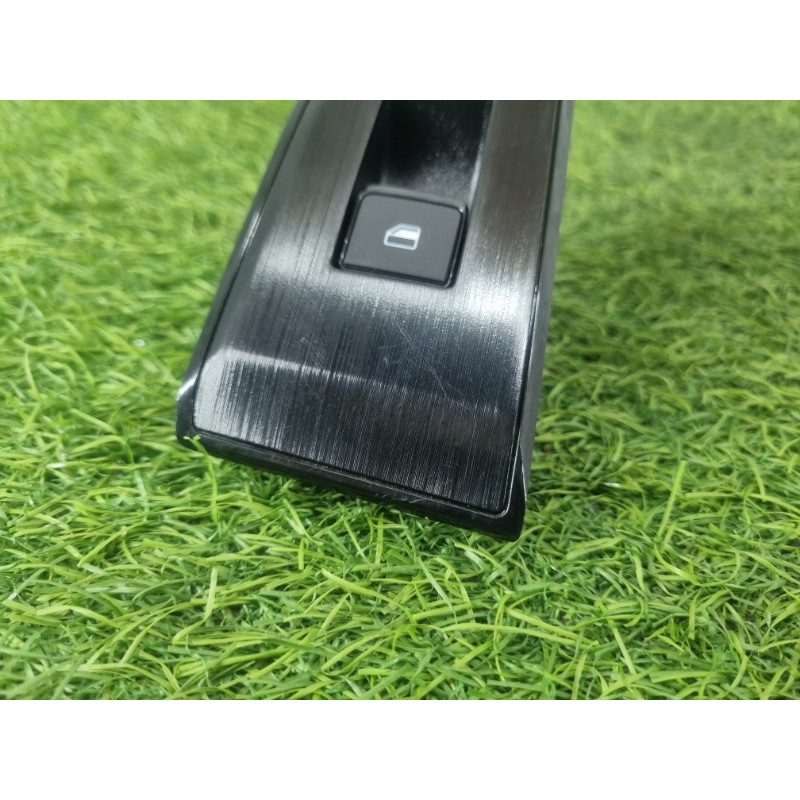 Кнопка стеклоподъемника (электрика / кнопки) Nissan Rogue T33 2023 1.5 KR15DDT 254116XJ0B