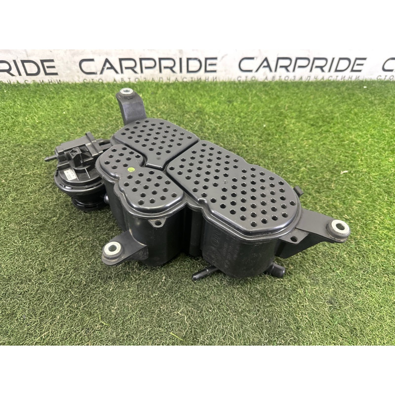 Абсорбер топливный (топливная система) AUDI A4 B8 2010 2.0 CAEB 8K0201801C