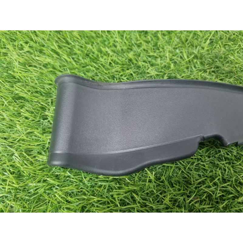 Накладка на жабо (кузов и элементы) Nissan Rogue T33 2023 1.5 KR15DDT 668956RA1A