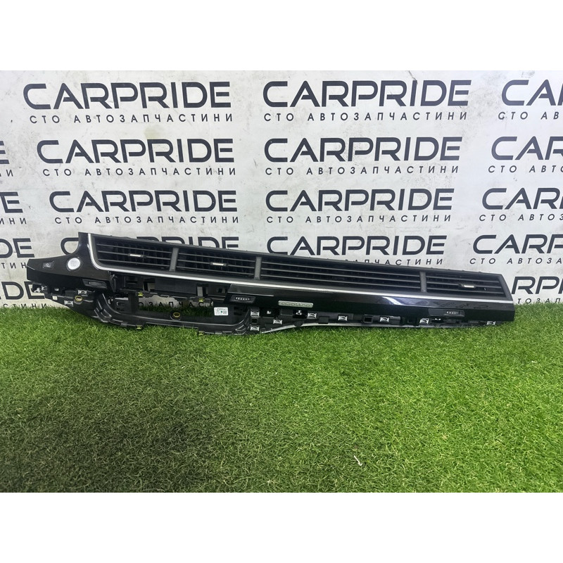 Центральный дефлектор салона (салон) AUDI Q7 4M 2017 3.0 CREC 4M1820902N6PS