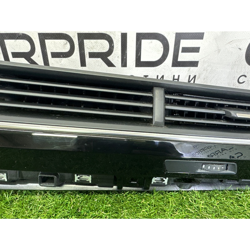 Центральный дефлектор салона (салон) AUDI Q7 4M 2017 3.0 CREC 4M1820902N6PS