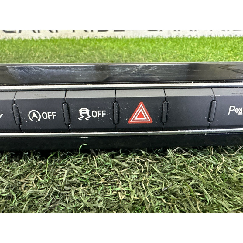 Блок кнопок (электрика / кнопки) AUDI Q7 4M 2017 3.0 CREC 4M0925301A