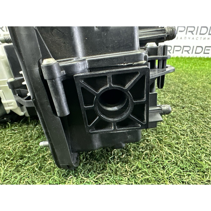 Селектор АКПП (трансмиссия) AUDI A4 B8 2010 2.0 CAEB 8K1713105B