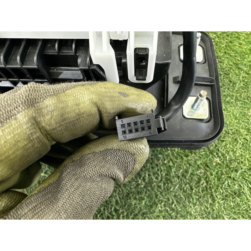 Селектор АКПП (трансмиссия) AUDI A4 B8 2010 2.0 CAEB 8K1713105B