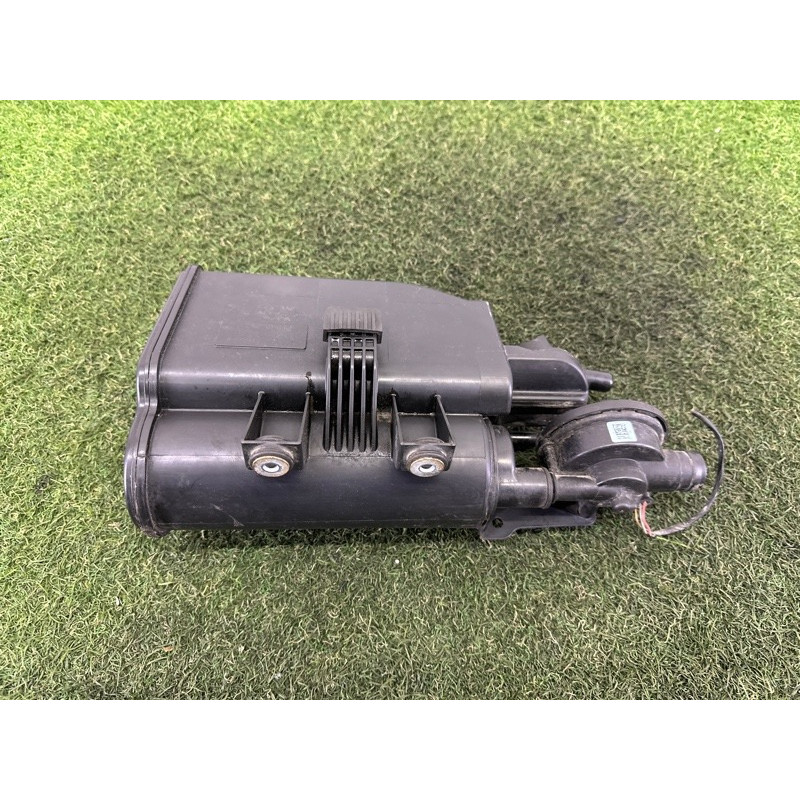 Абсорбер топливный (топливная система) BMW 3-series F30 2013 2.0 16117301245