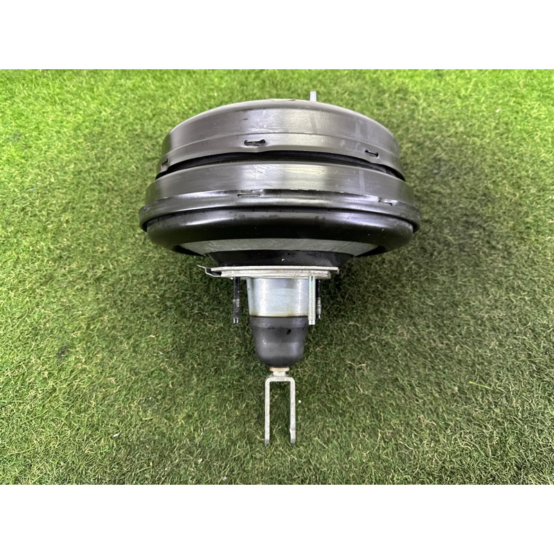 Вакуумный усилитель тормозов (тормозная система) LAND ROVER RANGE ROVER Sport L494 2016 3.0 Diesel LR040113