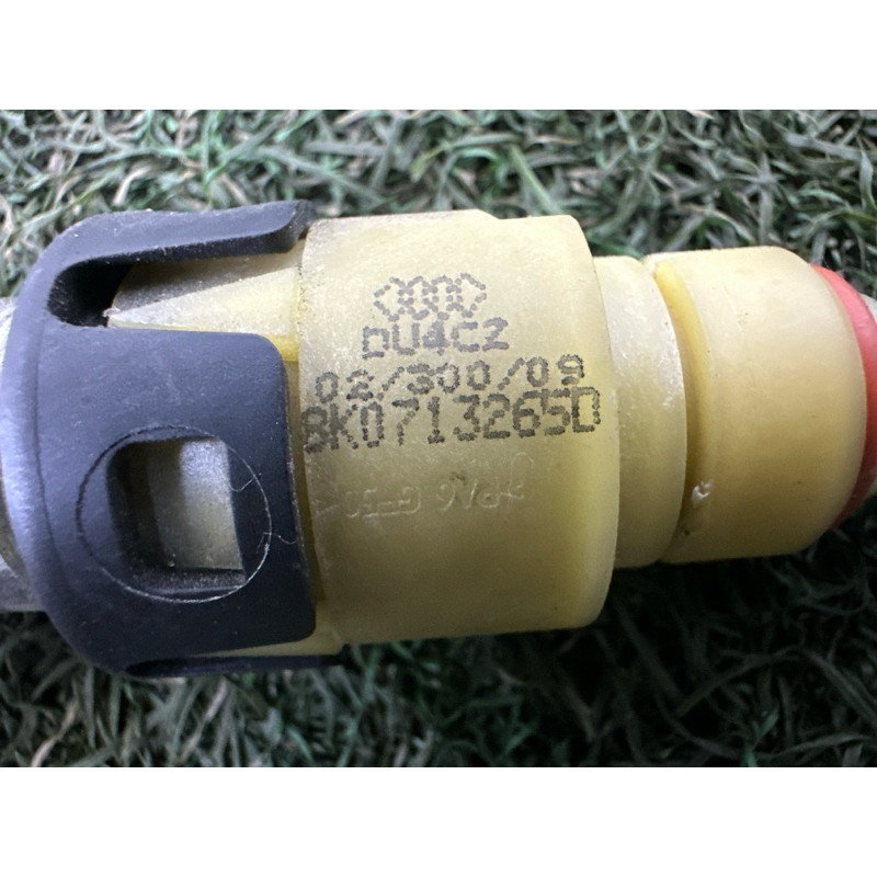 Трос переключения передач (трансмиссия) AUDI A4 B8 2010 2.0 CAEB 8K0713265D