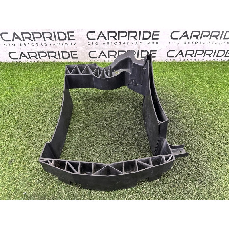 Воздуховод радиатора (кузов и элементы) LAND ROVER RANGE ROVER Sport L494 2016 3.0 Diesel LR034578