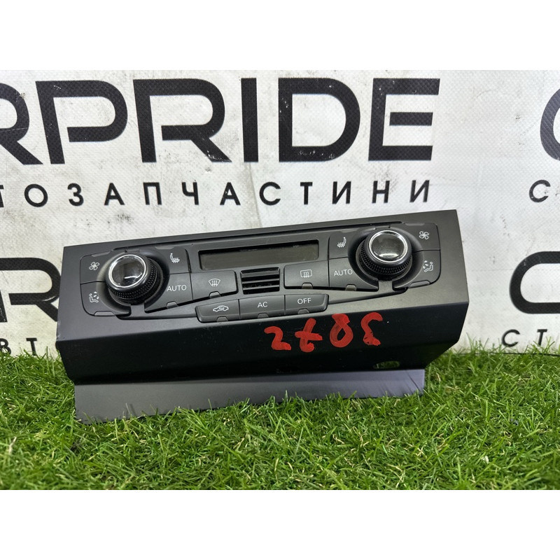 Панель управления климат-контролем (электрика / блоки управления) AUDI A4 B8 2010 2.0 CAEB 8T1820043AKXZF