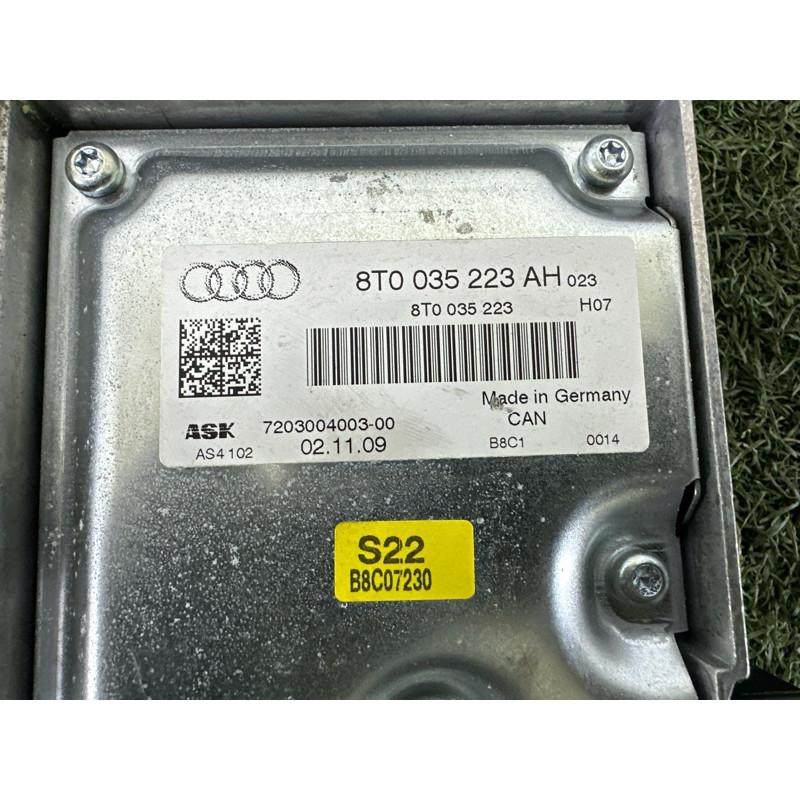 Усилитель звука (электрика) AUDI A4 B8 2010 2.0 CAEB 8T0035223AH