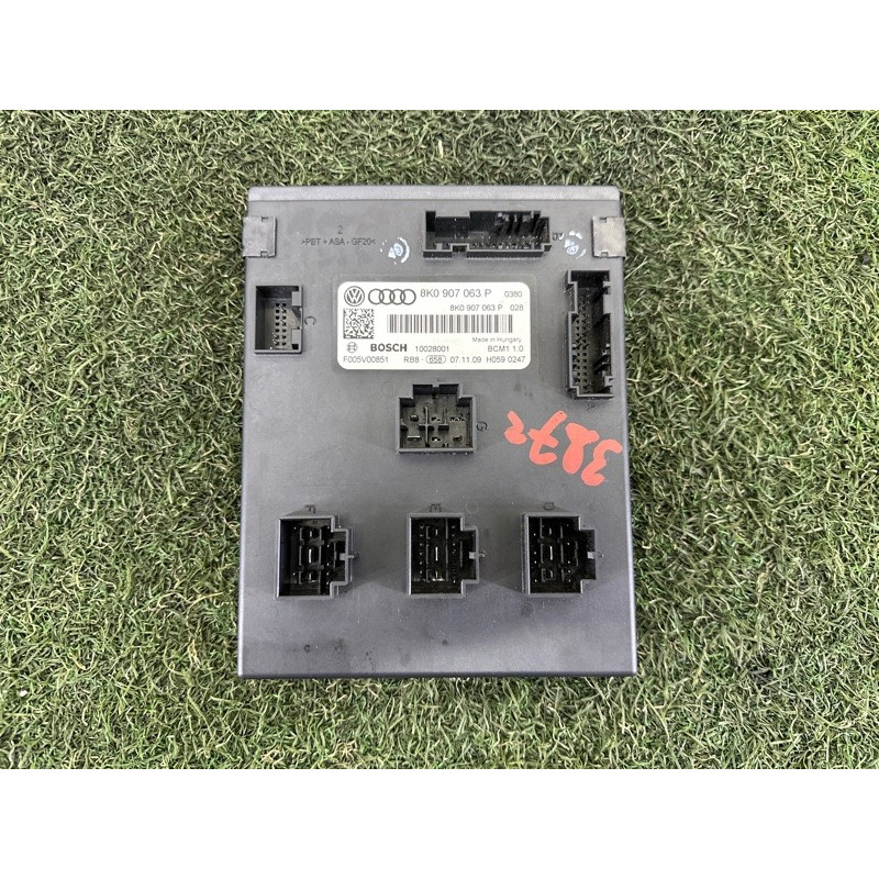Модуль BCM (электрика / блоки управления) AUDI A4 B8 2010 2.0 CAEB 8K0907063P