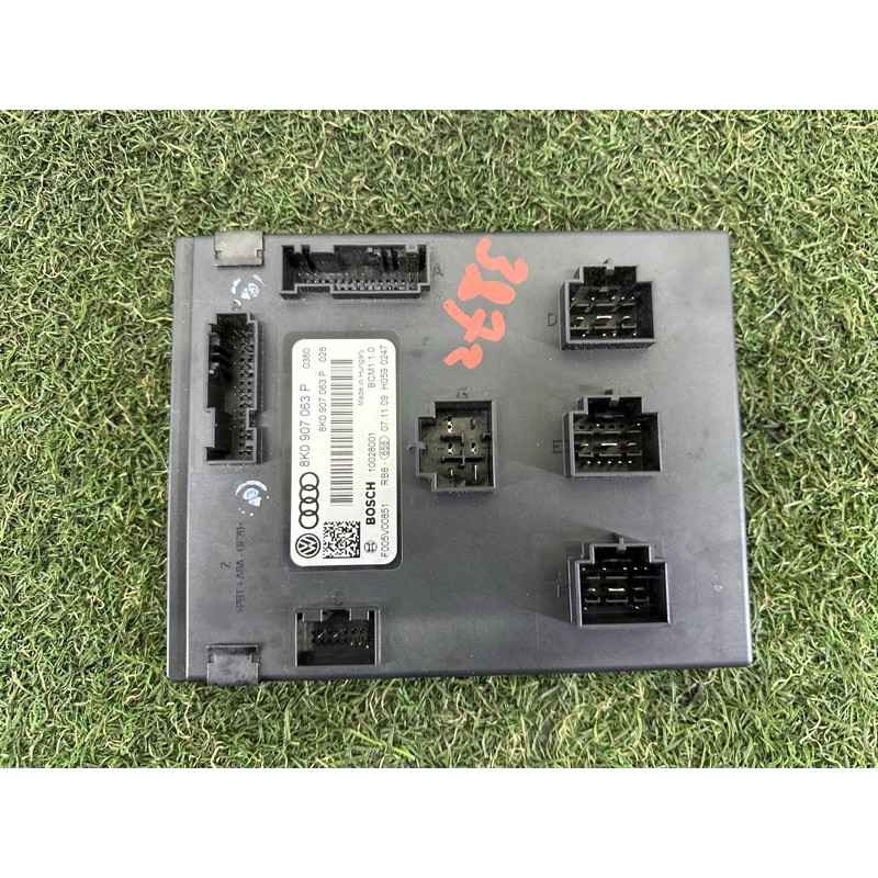 Модуль BCM (электрика / блоки управления) AUDI A4 B8 2010 2.0 CAEB 8K0907063P