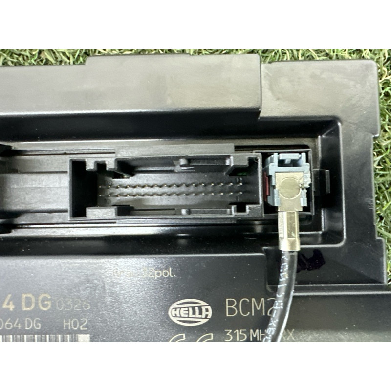 Модуль BCM (электрика / блоки управления) AUDI A4 B8 2010 2.0 CAEB 8K0907064DG