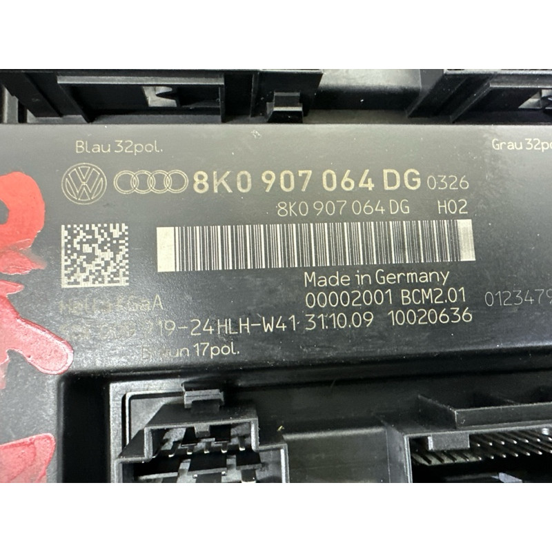 Модуль BCM (электрика / блоки управления) AUDI A4 B8 2010 2.0 CAEB 8K0907064DG